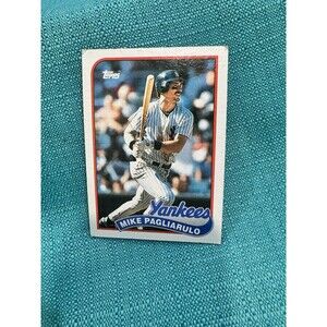 Mike Pagliarulo New York Yankees Topps Baseball Card #211 Vintage 1989